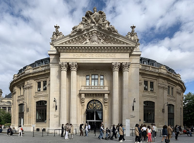 Bourse_Commerce_-_Paris_I_(FR75)_-_2021-06-05_-_1.jpg